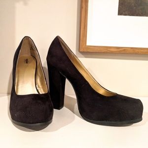 Black Suede Pumps